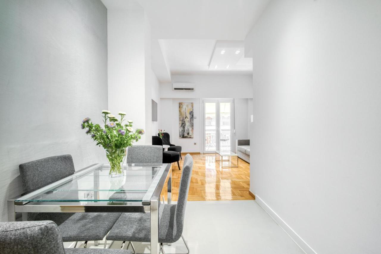 Elegant Light Two Bedroom Apartment In City Center Athens Ngoại thất bức ảnh